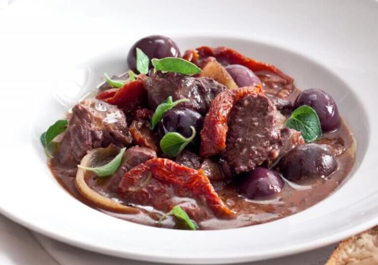 Poznáváme svět pomocí místních specialit – projekt školní jídelny ZŠ Středokluky