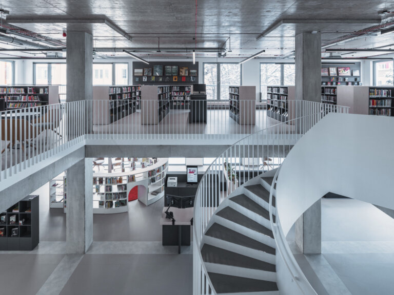 Návštěva 6.A v pobočce městské knihovny na Petřinách