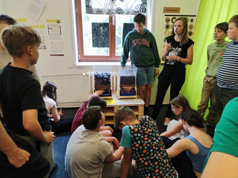 Rezidence umělců na ZŠ Středokluky