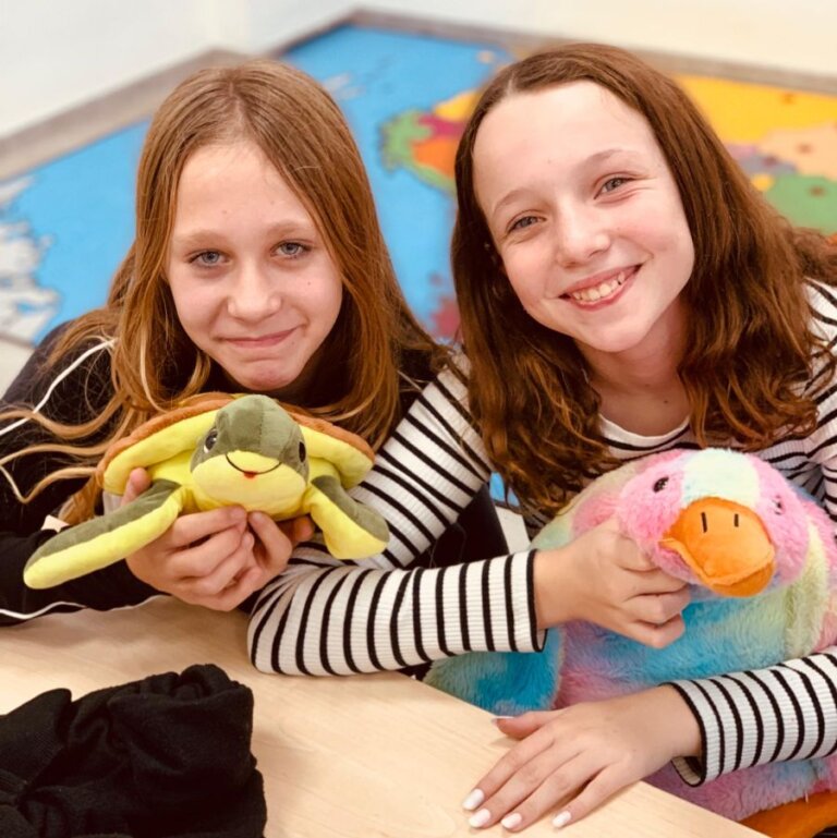 Den čtvrtý – den plyšový